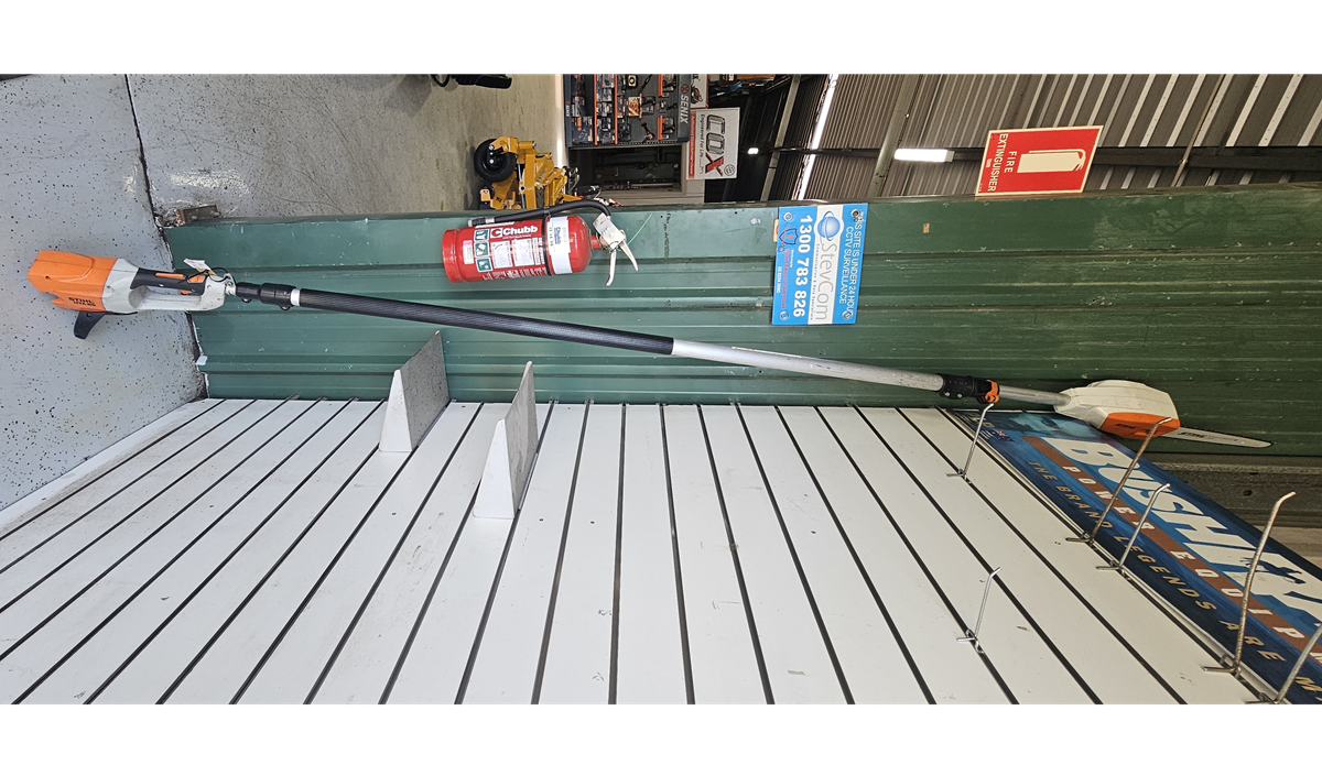 Second Hand Stihl Battery HTS 85 Pole Saw Skin Only Second Hand Stihl Battery HTS 85 Pole Saw Skin Only