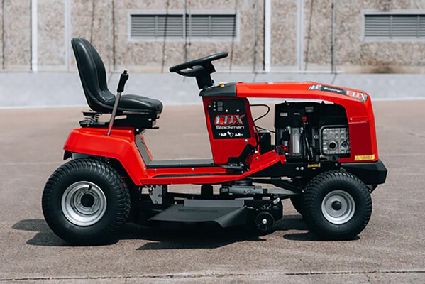 Cox Stockman Ride On Mower 32andquot Cut