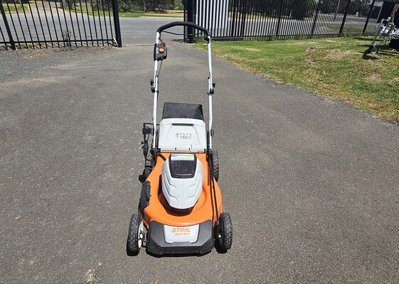 Second Hand STIHL RMA 510 Battery Lawn Mower  Skin Only