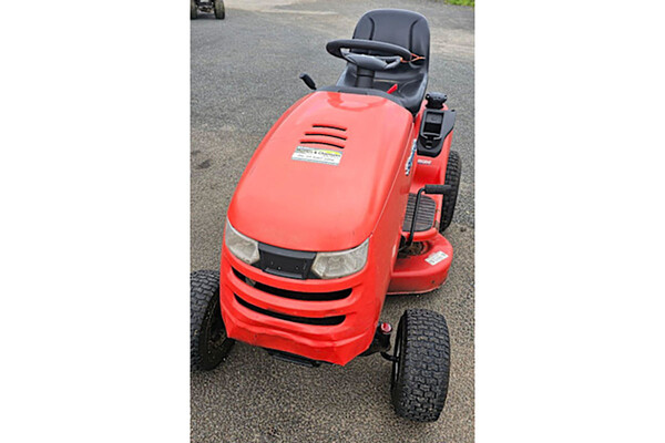Second Hand Simplicity Regent Ride on Mower