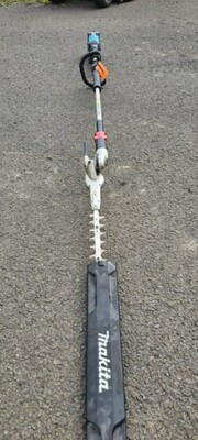 Makita 36v 490mm pole hedge trimmer x1