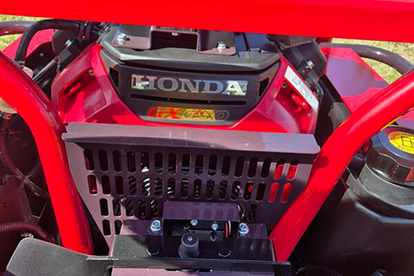 RAZORBACK CMX2406 4WD MOWER